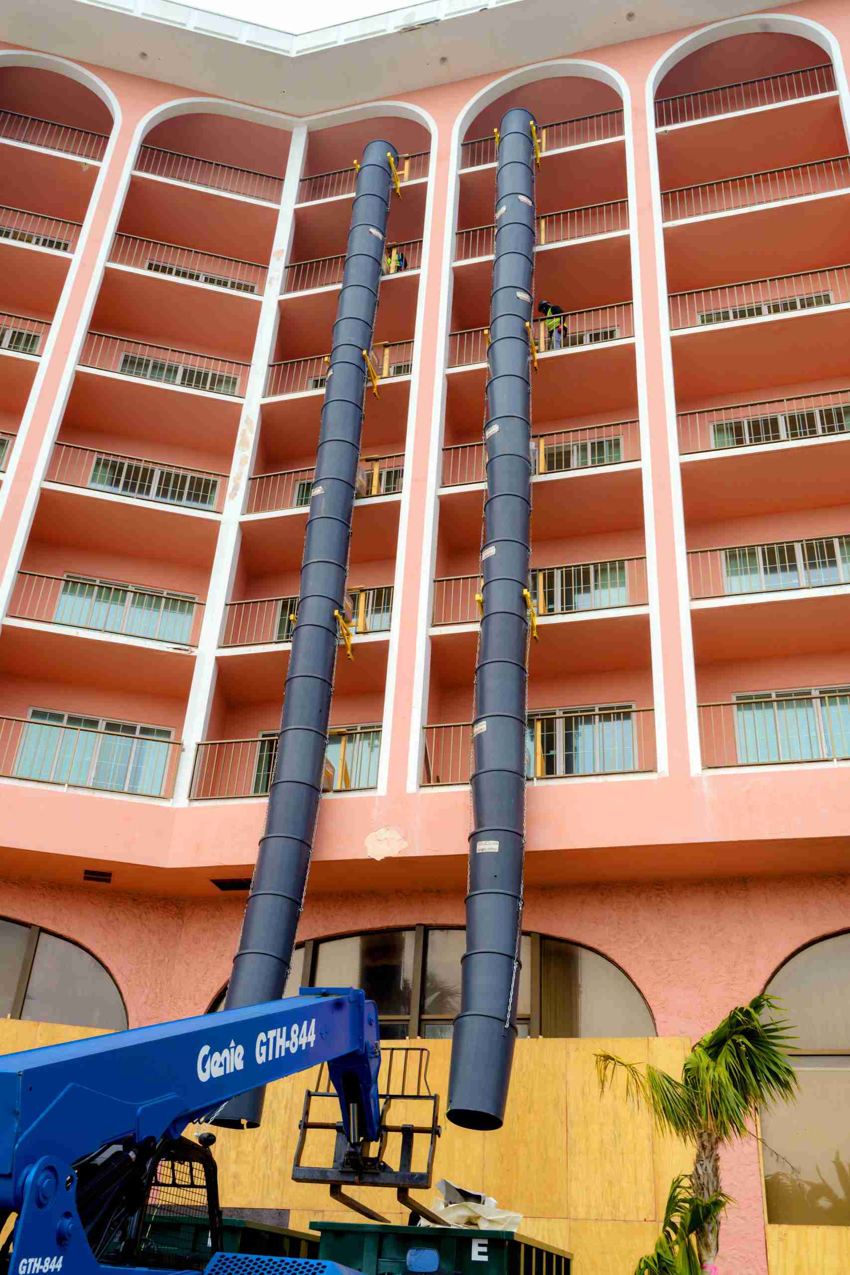 Construction work continues at Fairmont Southampton Hotel