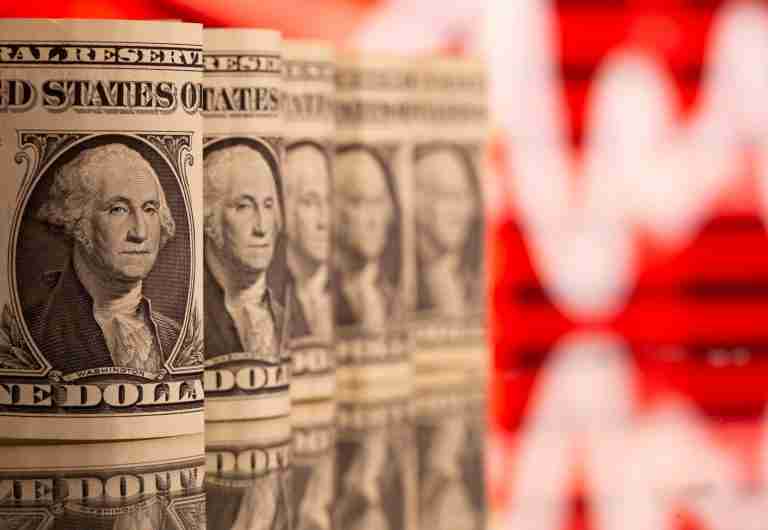 Euro rises to four-month high as US dollar struggles again