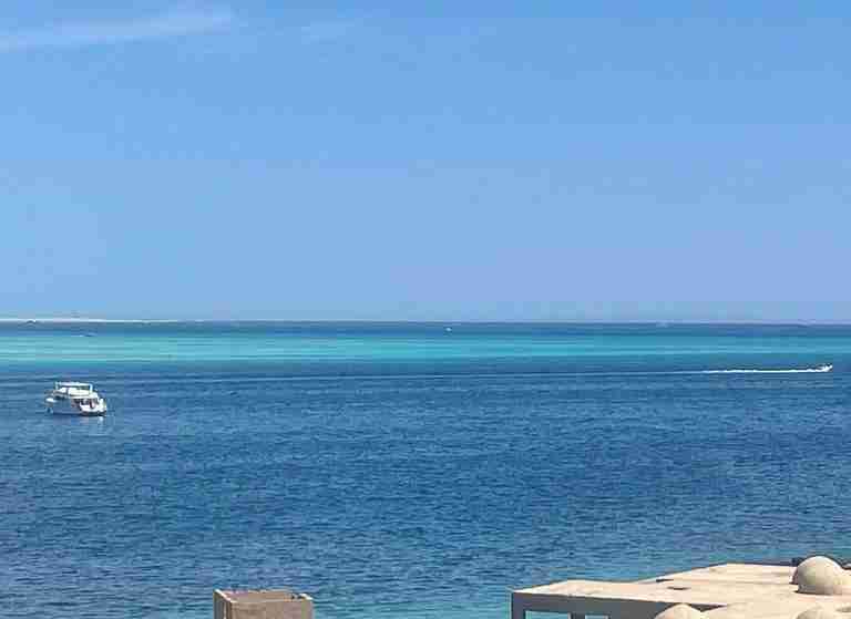Six Russians dead, 39 tourists rescued after submarine sinks in Red Sea off Egypt