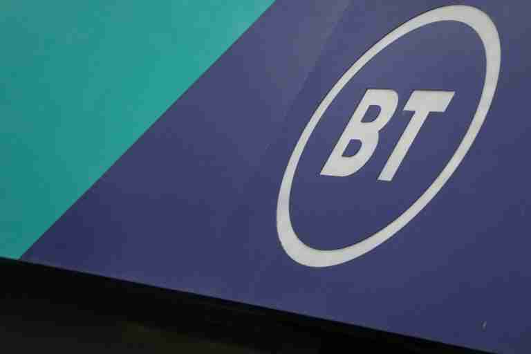 UK mobile companies fight $4.3 billion lawsuit for allegedly overcharging customers