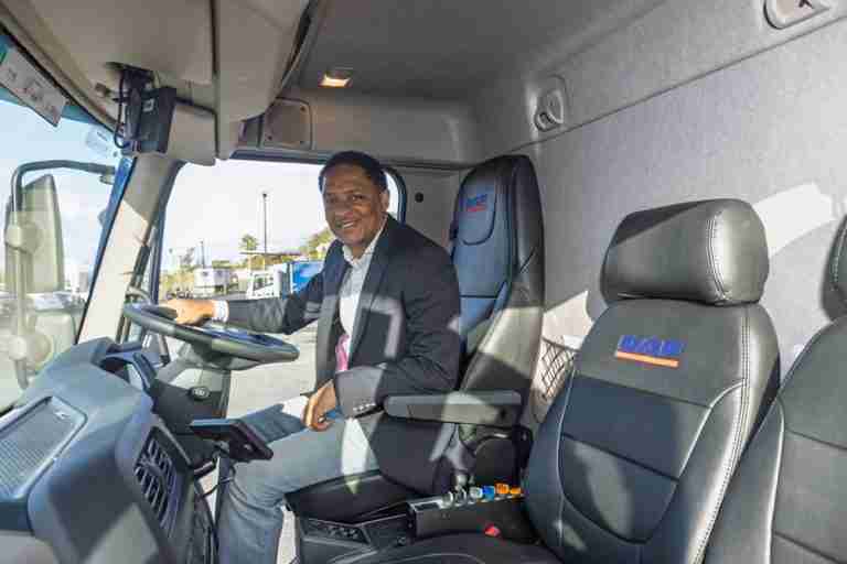 New garbage trucks added to fleet