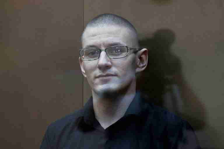 Russian court cuts jail term for American held on drug charges