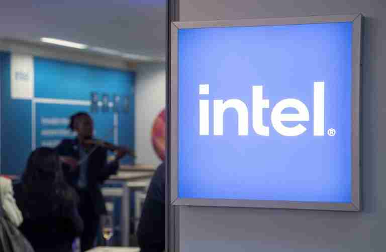 Intel spars with EU regulators over $421.4 million antitrust fine