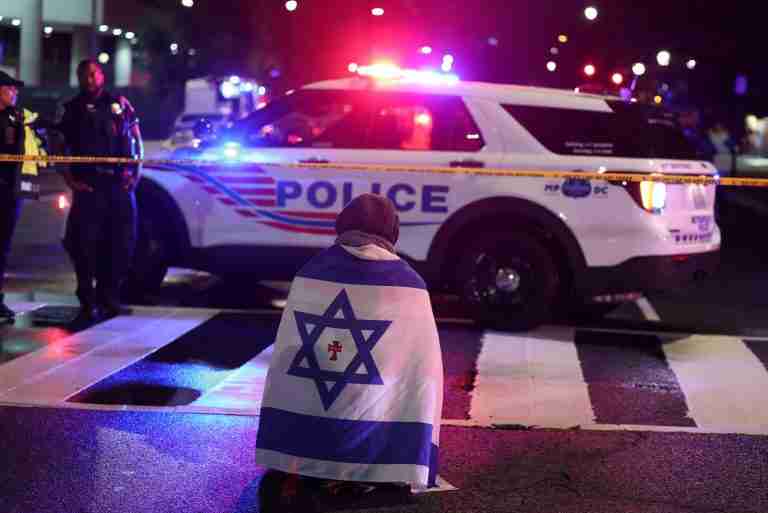 Two Israeli embassy staffers shot dead in downtown Washington, lone suspect held