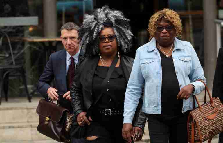 UK court blocks Chagos Islands deal-signing at last minute
