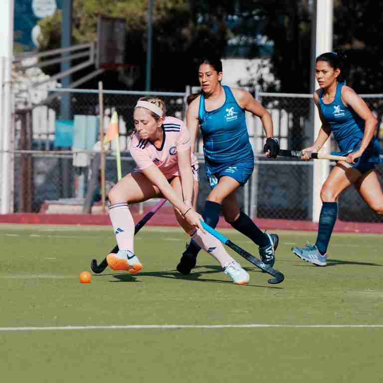 Bermuda Hockey Teams Make Strong Start in CAC Games Qualifiers