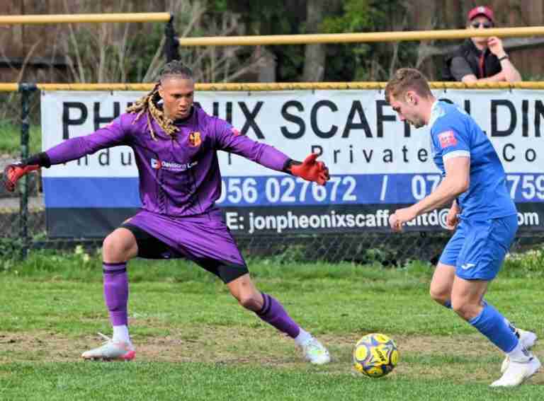 Bermuda’s Eve Retained by Alvechurch for 2025/26 Season