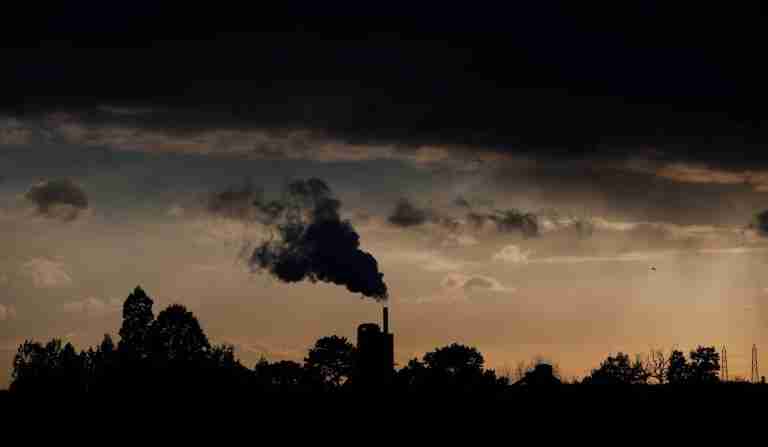 Britain facing race to avoid $1 billion in EU carbon tax costs