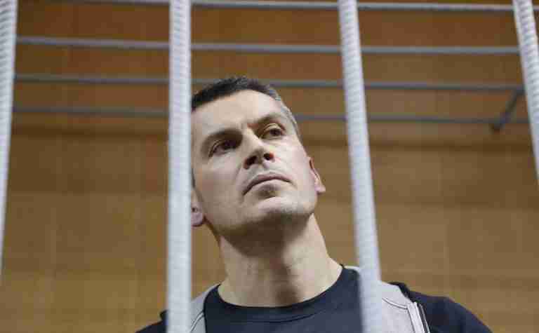 English court bars jailed Russian tycoon from appealing in Transneft case