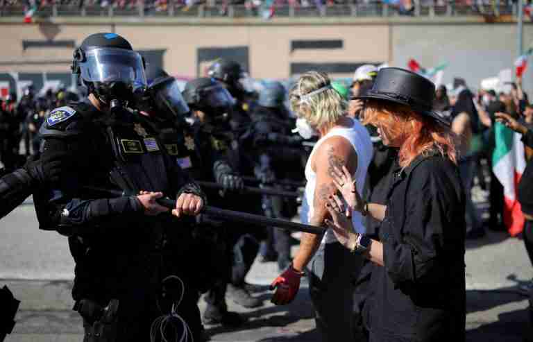 (VIDEO) California governor calls Trump National Guard deployment in LA unlawful