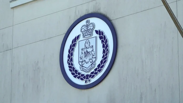 Arrest after Front Street knife incident