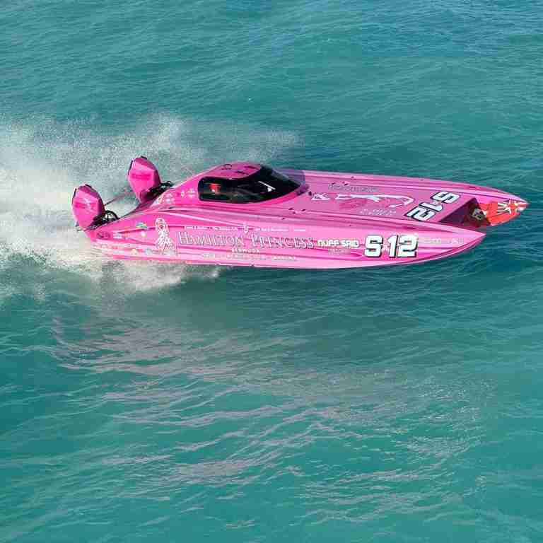 Bermuda Powerboats Show Resilience at Ozarks Shootout