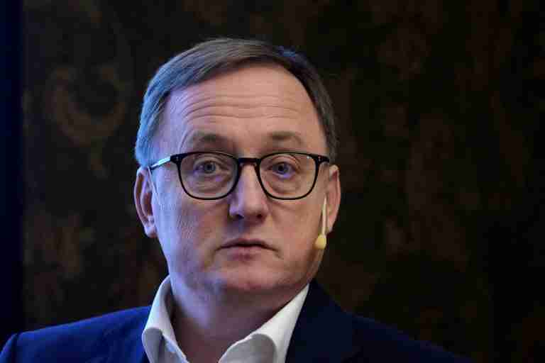 ECB policymakers set pain threshold for euro rise in weak economy