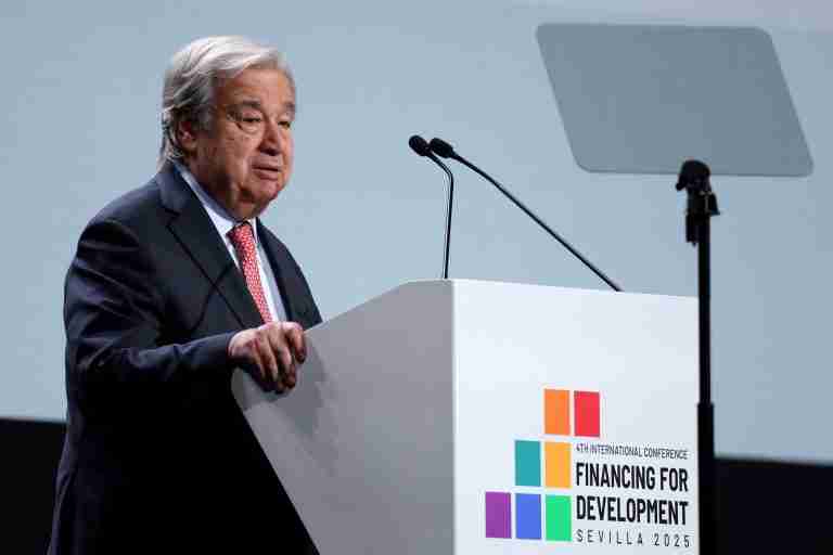 Blistering heat and empty chairs mar UN’s flagship development event