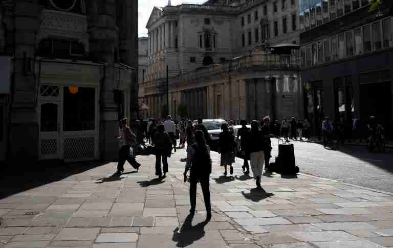 UK banks can increase riskier mortgage lending, BoE says