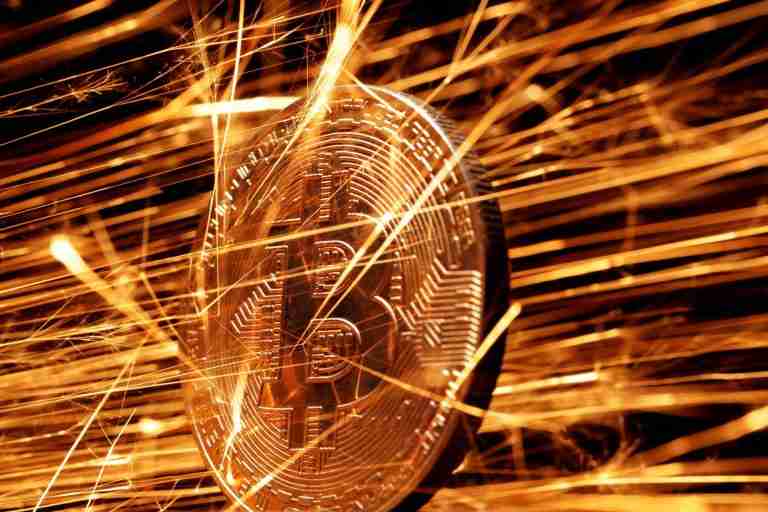Institutional investors warm to crypto but demand still nascent