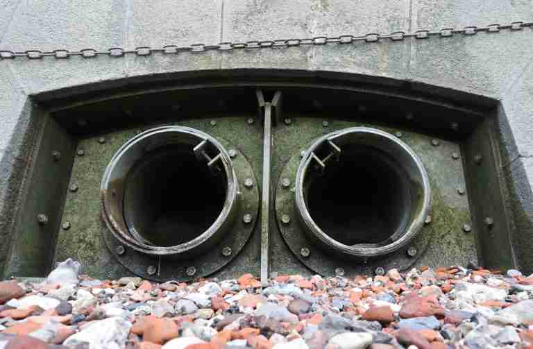 UK to create new water regulator in plan that gives hope for stricken Thames Water