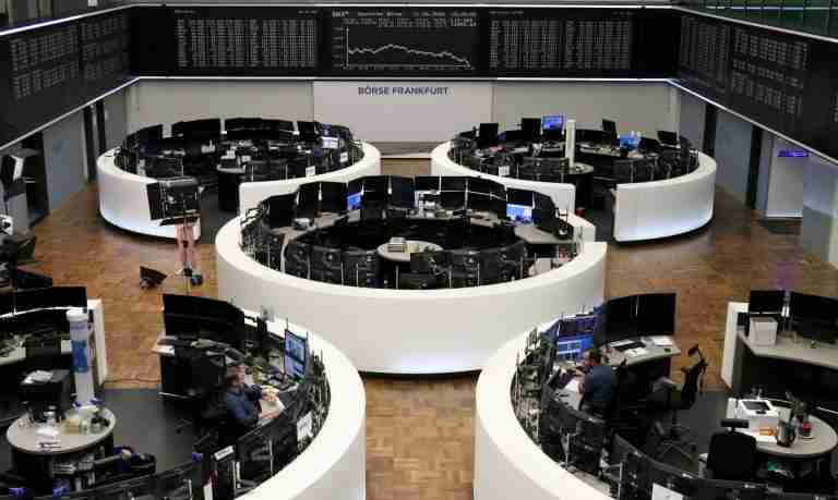 Foreign investors buy nearly 100 billion euros of euro zone debt in May, Citi says