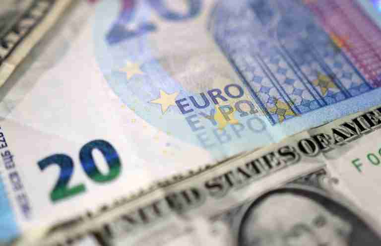 Euro hits one-month low after reality check on US-EU trade deal