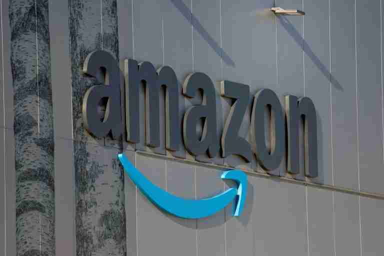 Amazon still the online retailer of choice as cloud business faces competition