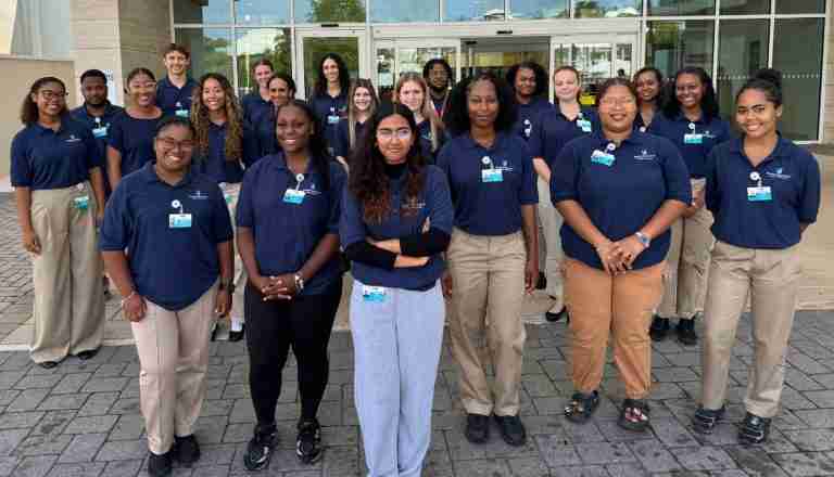 Summer jobs for 45 students at the hospital