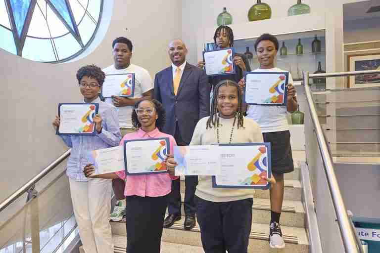 Minister praises budding entrepreneurs