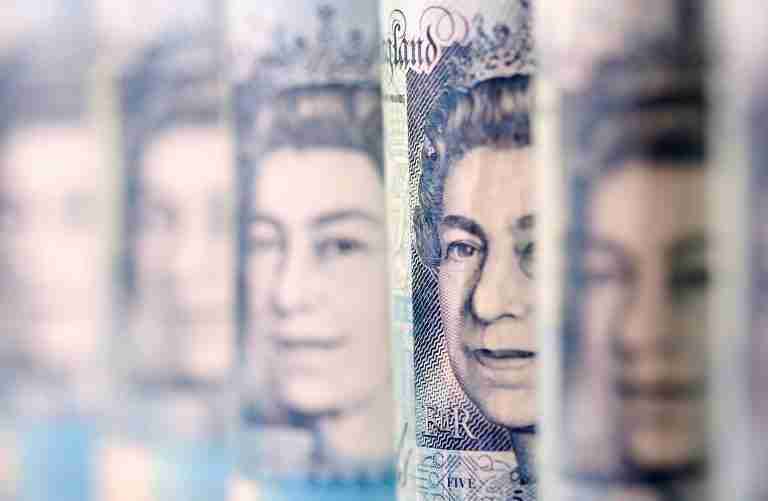 Pound strengthens after British jobs data