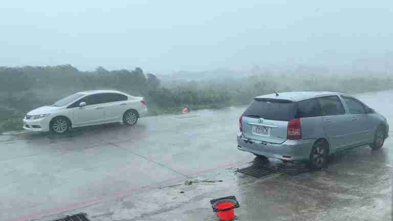 Typhoon Podul blows through southern Taiwan leaving one person missing