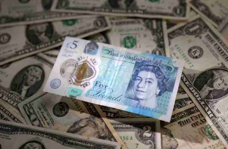 Sterling rises against weakening dollar as traders focus on Fed/Trump