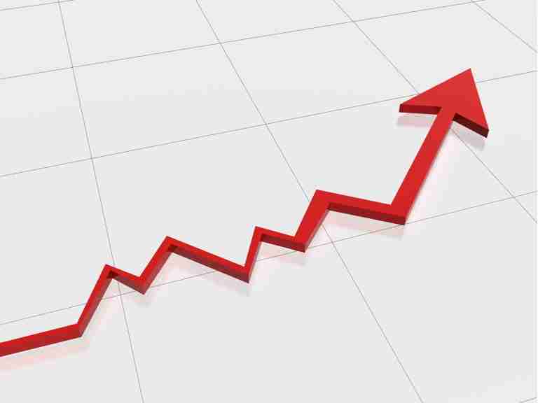 Hayward: ‘GDP up by 1.1% in 1st Quarter’