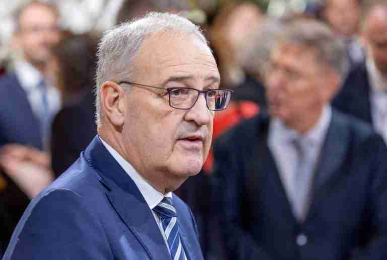 Swiss economy minister to meet US officials on Friday, government says