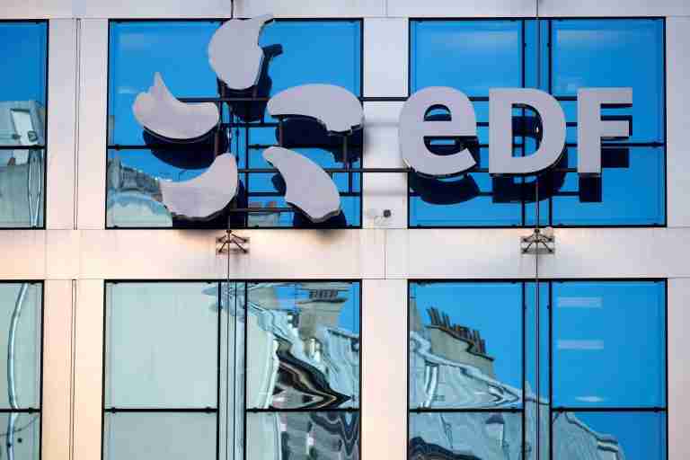 EDF, European Investment Bank sign 500 million euro deal to update French power grid
