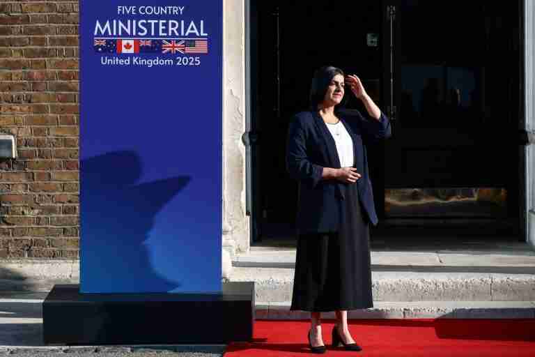 Britain could cut visas from countries that don’t accept migrant returns