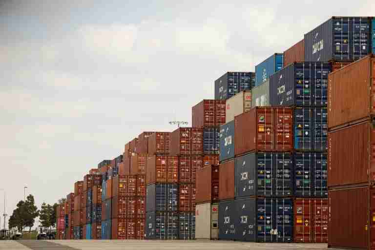 US appeals court pauses ruling against Trump’s 10% global tariff