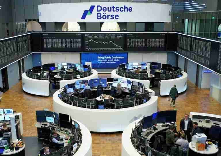 European stocks rise as sentiment recovers, but government bond yields, oil still elevated