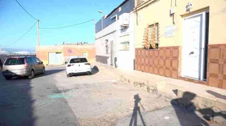 At least two dead, four injured in southern Spain shooting
