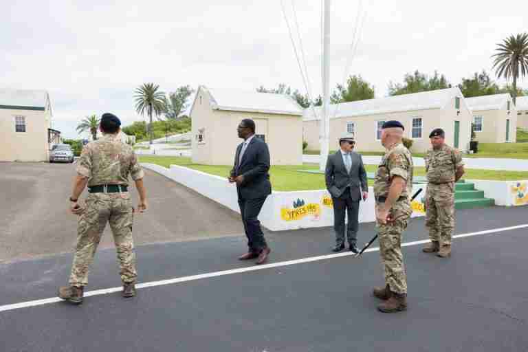 Minister Weeks briefed on Regiment readiness