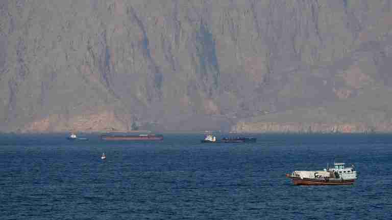 Oil settles lower on hopes for Iran deal following Israel-Lebanon ceasefire
