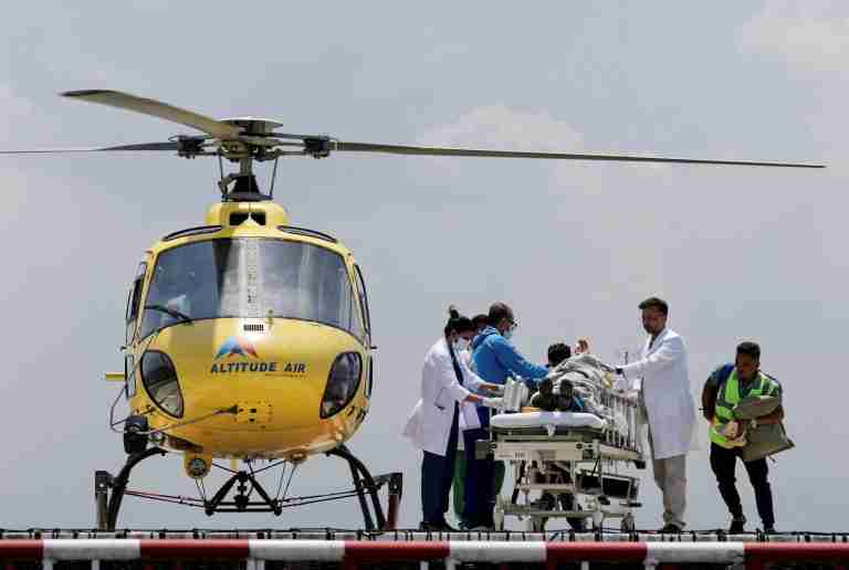 Sherpa rescued after going missing on Everest with no food, oxygen