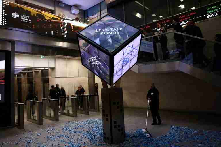 London’s FTSE 100 falls 1% as miners and tech weigh; BoE holds rates