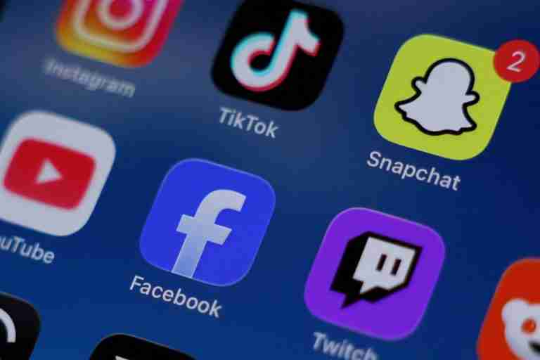 UAE sets minimum social media age at 15, mandates age checks