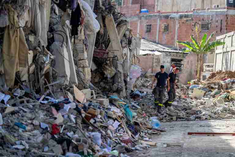 Aftershock hits Caracas as rescue efforts enter critical hours in Venezuela