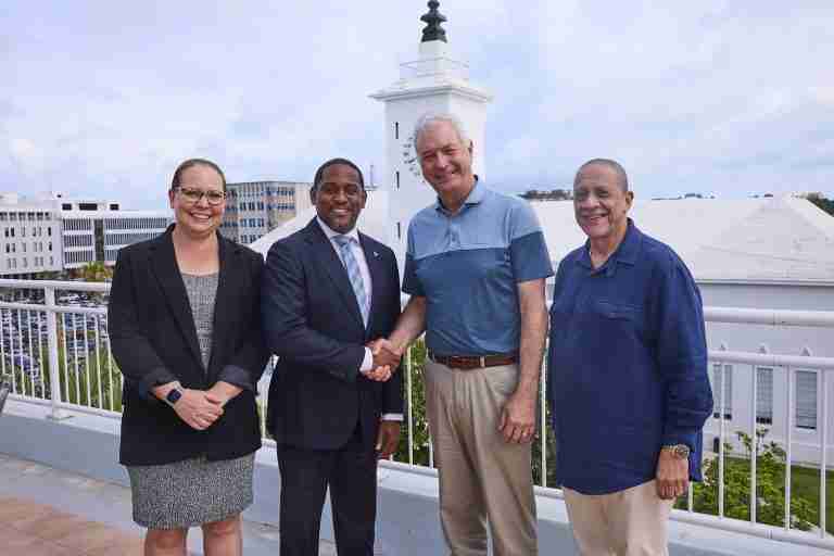 Bermuda strengthens its bond with Air Canada