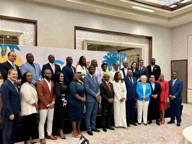 Darrell showcases Bermuda tourism at regional forum