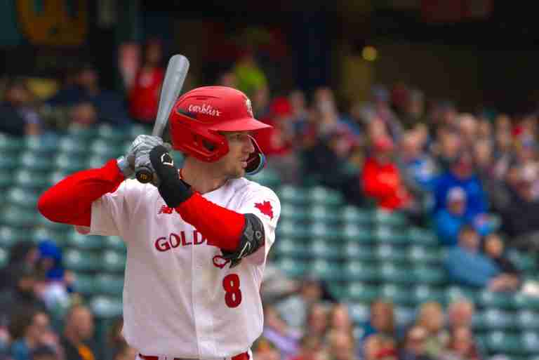 Adam Hall returns as Winnipeg Goldeyes edge RedHawks in 10-inning thriller