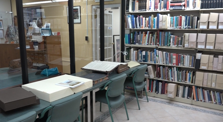 Government archives closed due to water leaks