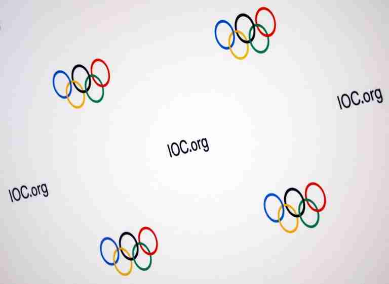 Nine EU nations urge funding cut for sports bodies including IOC over readmitting Russians