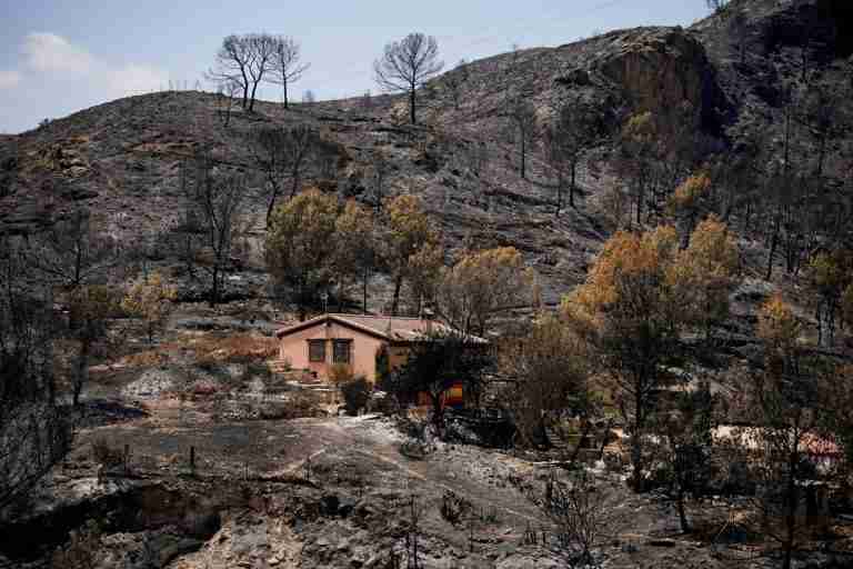 Patchy warnings, outdated plans left victims of Spanish wildfire to fend for themselves