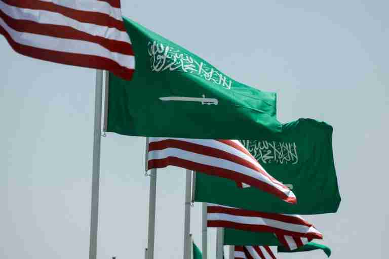 US reaches nuclear power deal with Saudi Arabia