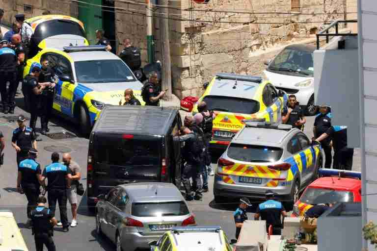 Two policemen injured in Malta shooting